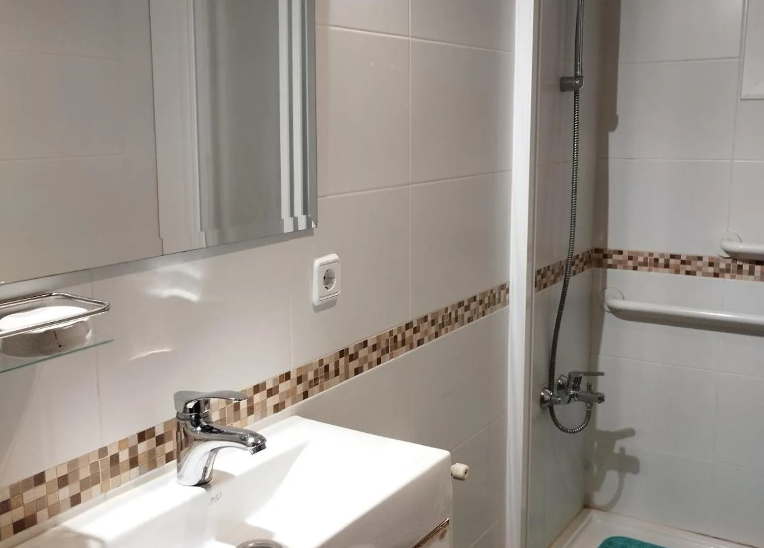 Piso 3 Dormitorios A 100M Del Mar Blanes Apartment